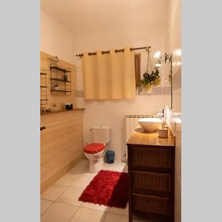 De La Lurette - T2 Indépendant Dans Cadre Calme Et Verdoyant Apartamento