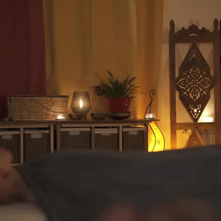De La Lurette - T2 Indépendant Dans Cadre Calme Et Verdoyant Appartamento