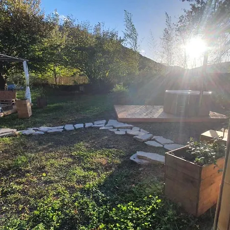 Les Gites Du Fesquet - Agreable T2 Independant Dans Cadre Calme Et Verdoyant Cazilhac (Herault)