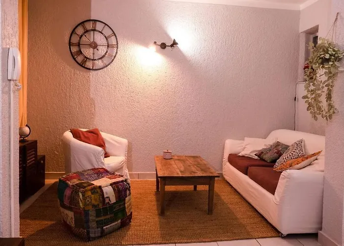 Les Du Fesquet - Agreable T2 Independant Dans Cadre Calme Et Verdoyant Cazilhac (Herault)
