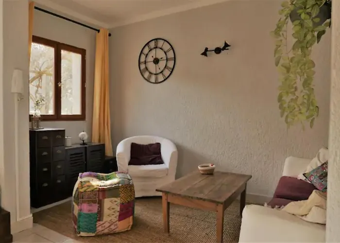 Apartament Les Du Fesquet - Agreable T2 Independant Dans Cadre Calme Et Verdoyant *