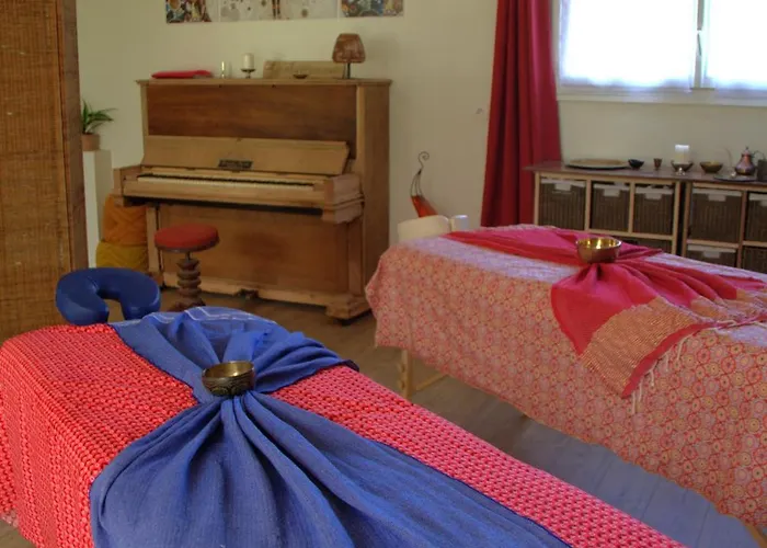 Apartament Les Du Fesquet - Agreable T2 Independant Dans Cadre Calme Et Verdoyant *